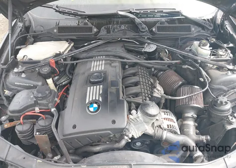 2008 BMW 335Xi z USA, uszkodzony, nr VIN WBAVD53518A284773